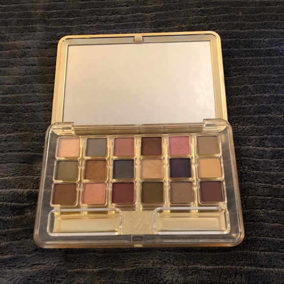 ✨Estée Lauder Makeup Palette! - Picture 1 of 3